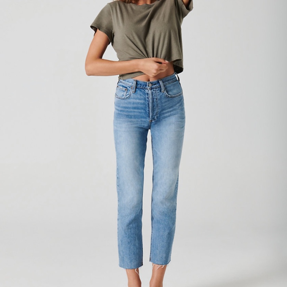 DENIM FORUM The Arlo High Rise Straight Jean